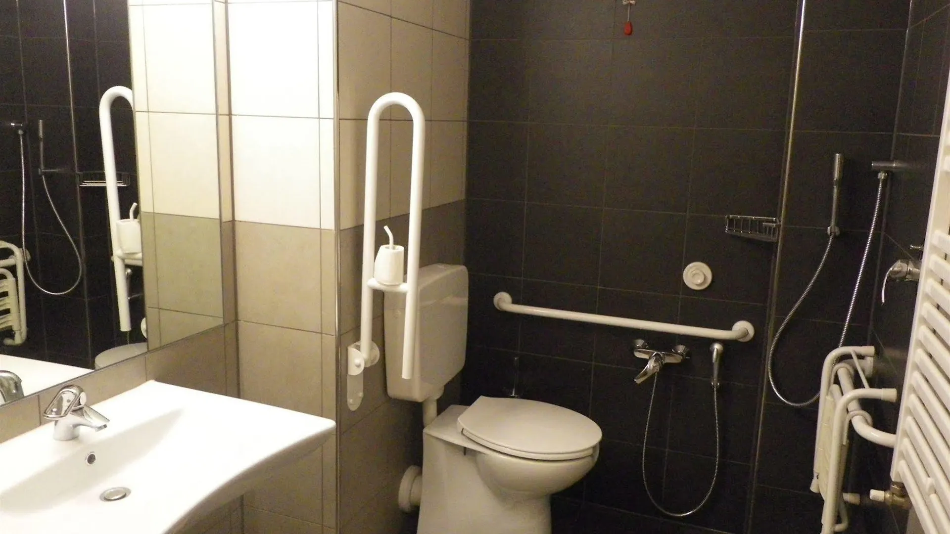 Hostel Campione Univela Rooms & Beds - Private Beach Tremosine