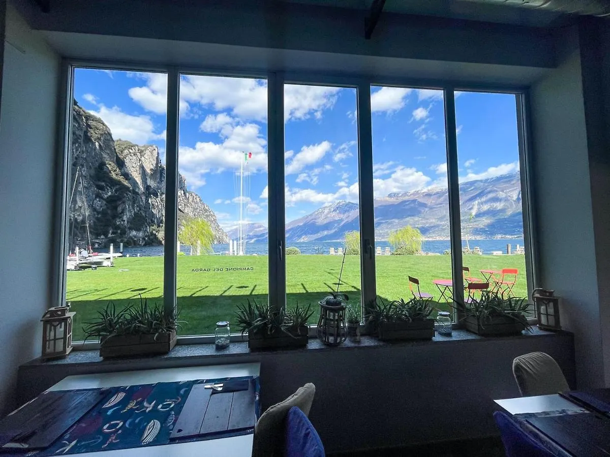 Campione Univela Rooms & Beds - Private Beach Tremosine
